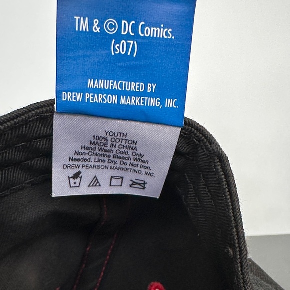 Superman Black & Red Embroidered Logo Baseball Cap - Picture 3 of 7